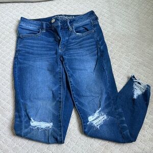 American Eagle Jeans. Size 6.